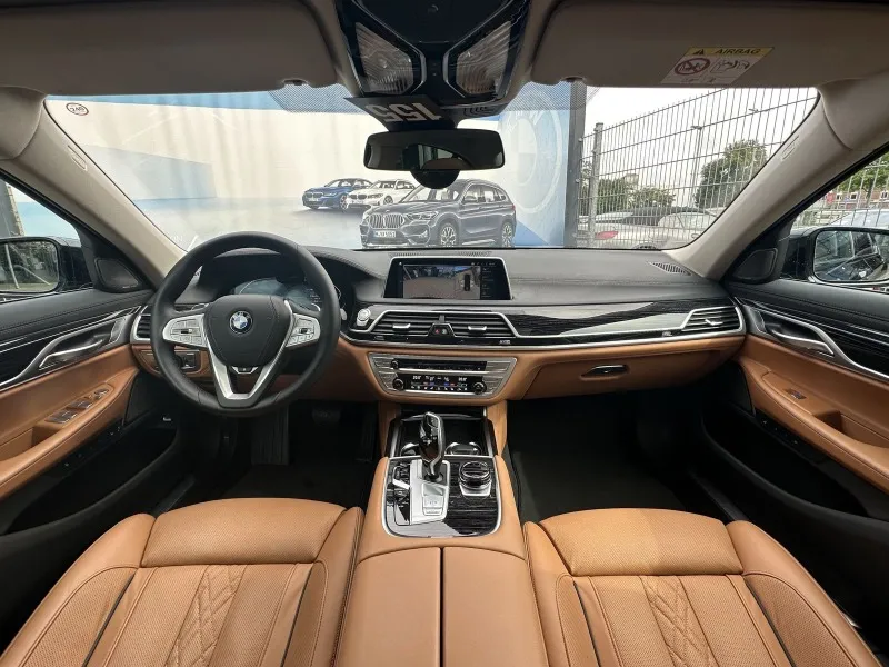 BMW 740 d xDrive =Executive Drive Pro= Exclusive Гаранция Image 5