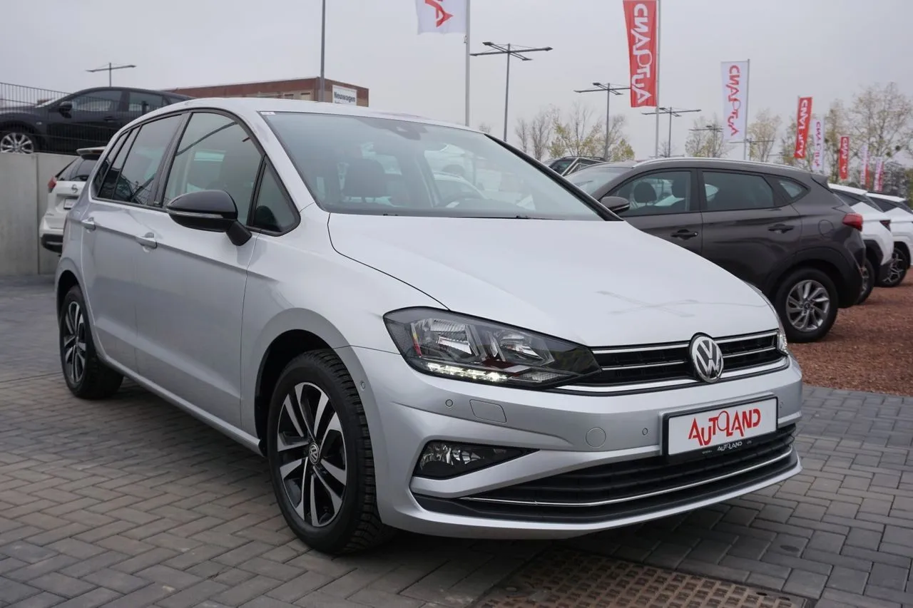 Volkswagen Golf Sportsvan IQ.Drive 1.0 TSI...  Image 5