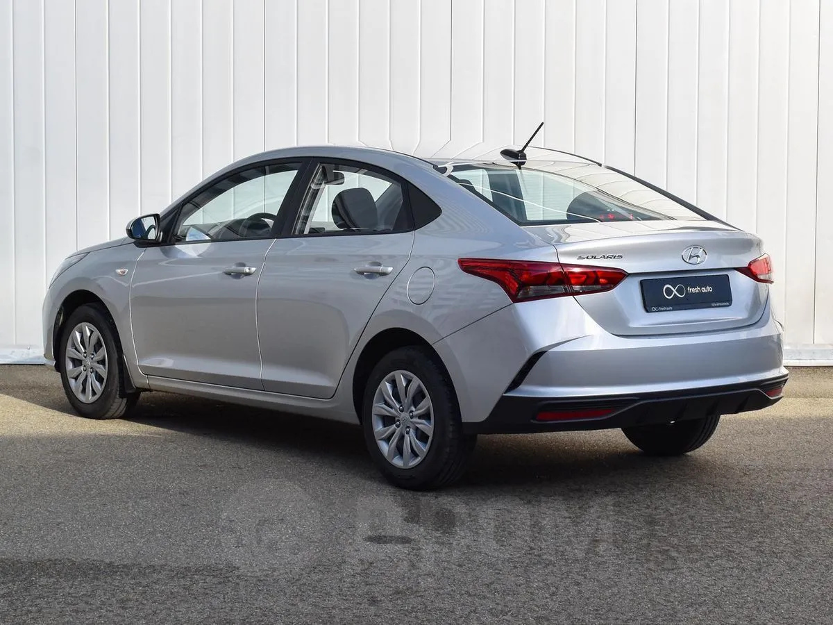 Hyundai Solaris Image 2